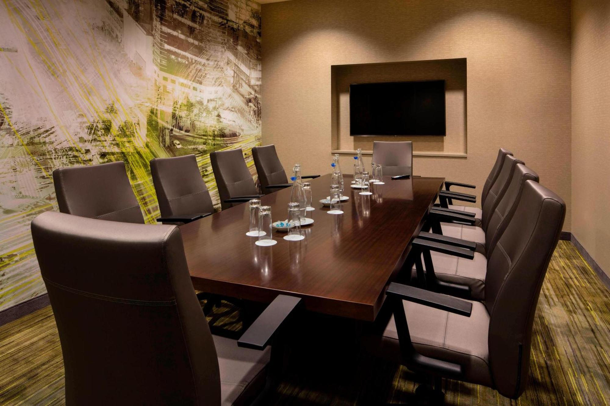 Courtyard By Marriott Prince George Exterior foto