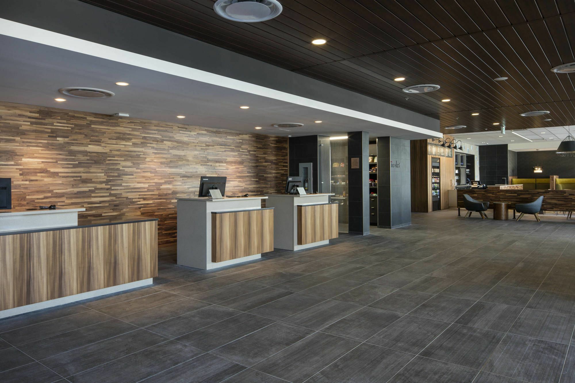 Courtyard By Marriott Prince George Exterior foto
